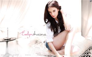 Evelyn Sharma